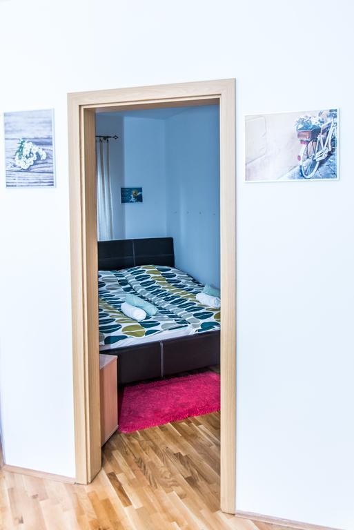 Apartment Flores Όσιγιεκ Εξωτερικό φωτογραφία